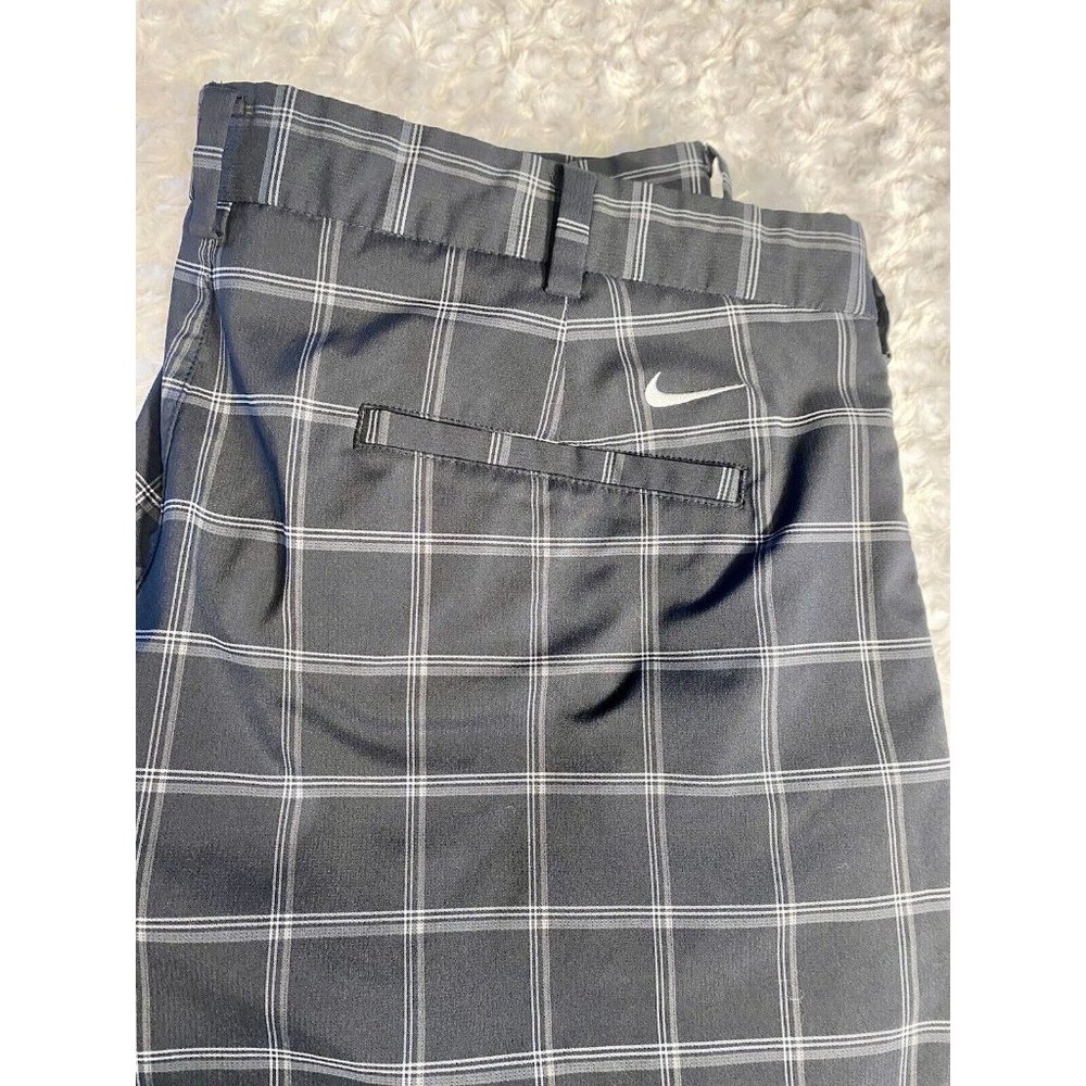 Nike golf Shorts Men’s Size 40 11 Inseam Plaid Black - Picture 8 of 9